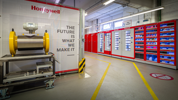 PPE from Head to Toe at Elster GmbH